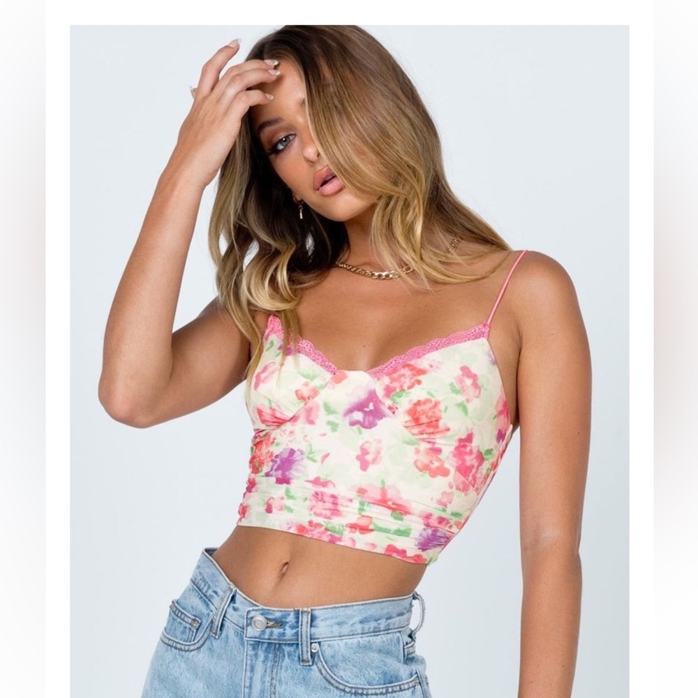 princess polly pandora top! US 6! worn a couple of times but like new!